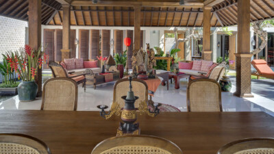 Des Indes II (Laksmana Complex)