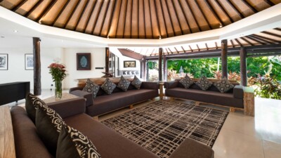 Villa Kubu Dewi Sri 5BR