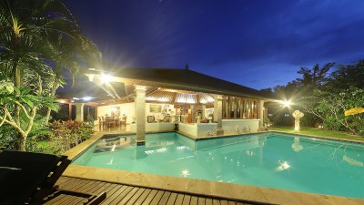 Senyum Villa Jimbaran 4 BR