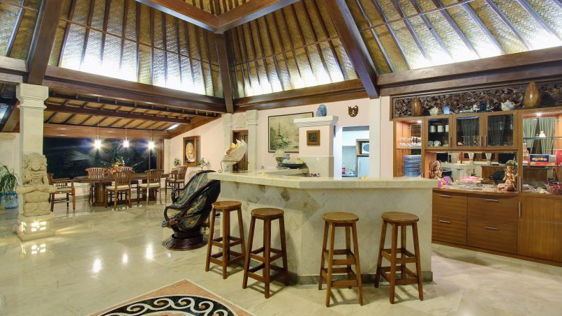 1762504690 Senyum 6a